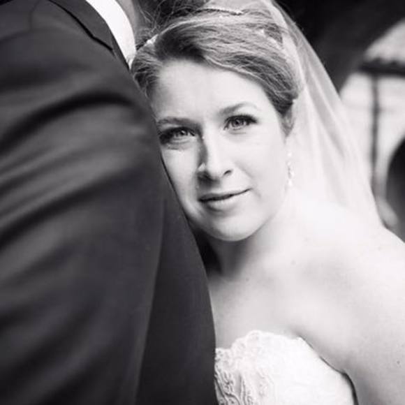 Meet your Posher, Jillian - Picture 1 of 1